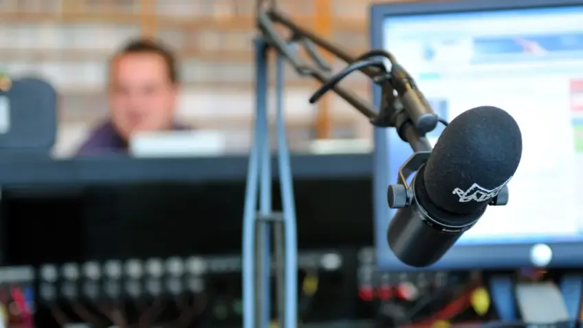 Što je radio oglašavanje